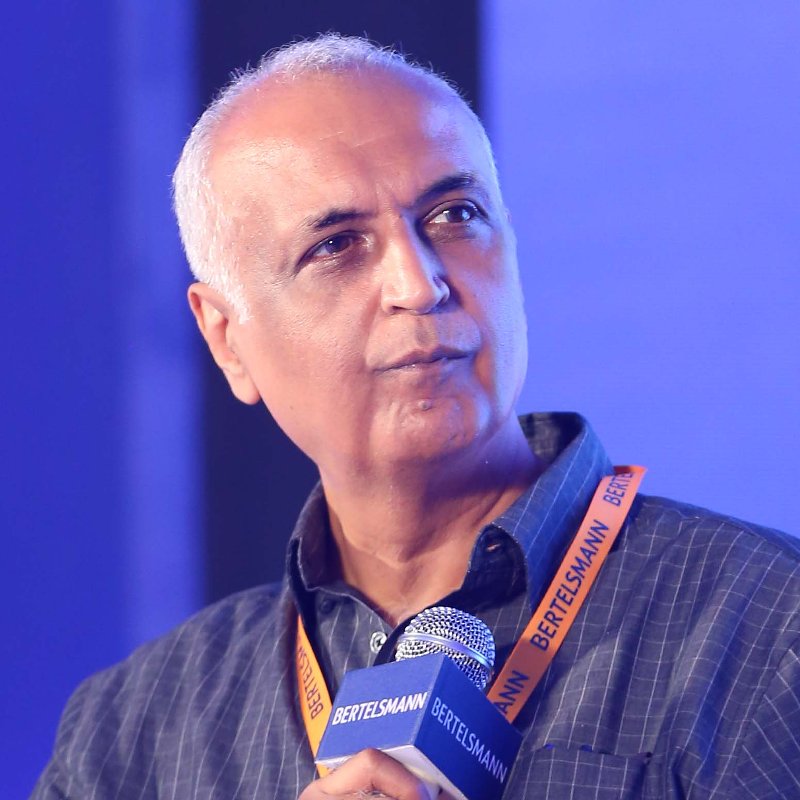 Madhavan Narayanan, Senior Editor